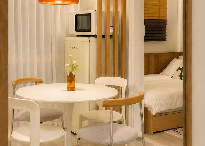 선정릉역 5분,코엑스 10분, 청담,성수,강남, 공항버스 인근,침대3,최대6인 서울특별시